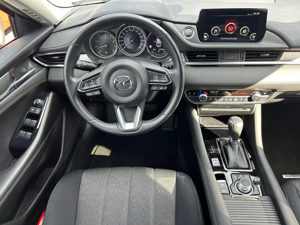 47416673-10.jpg