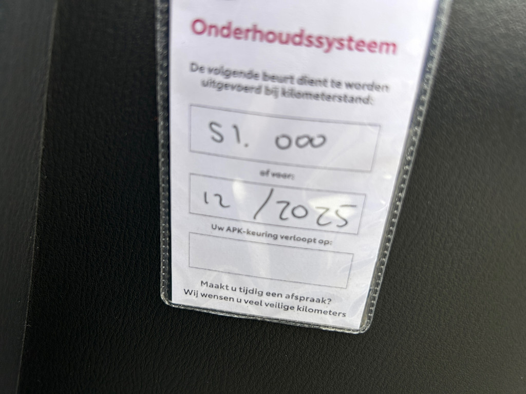47416673-21.jpg